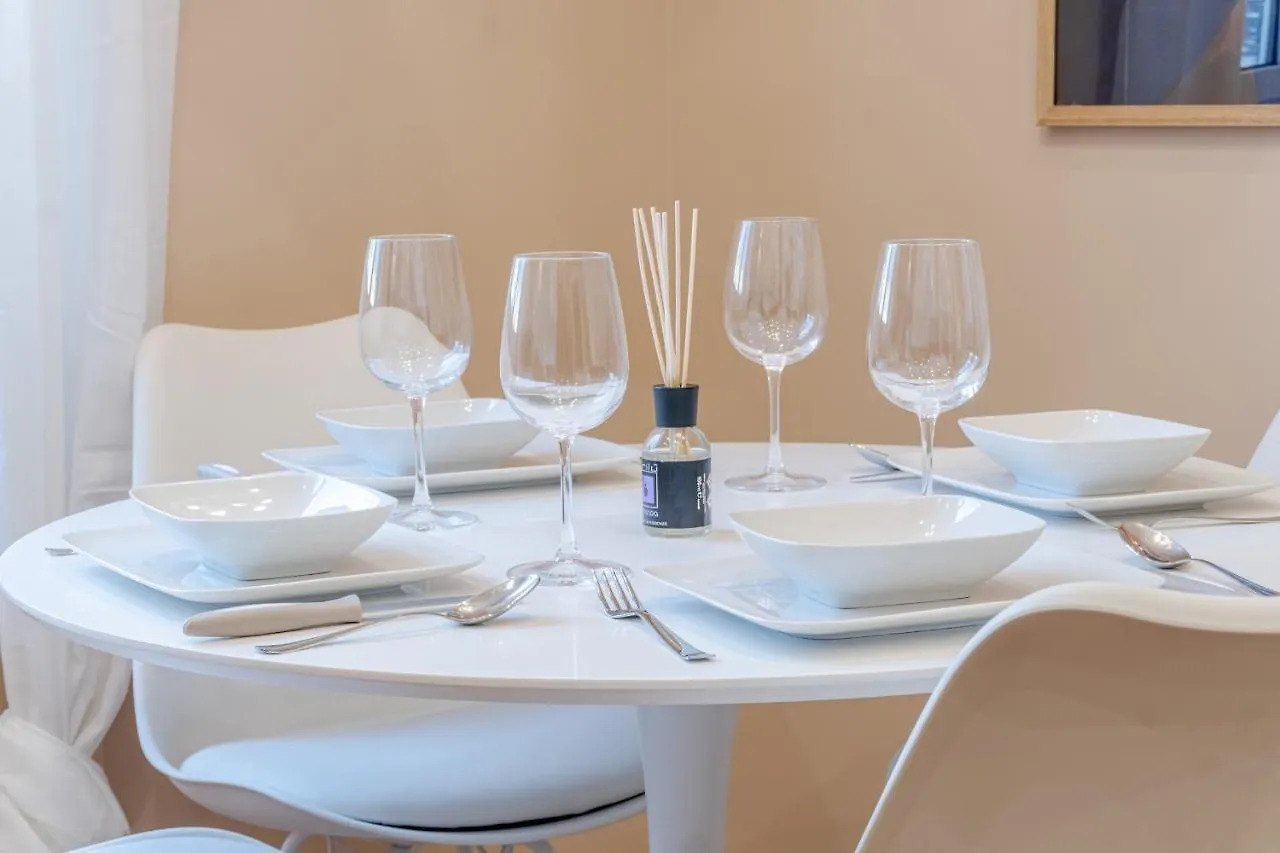 Apartment Santa Maria Delle Vigne Central Flat Genoa