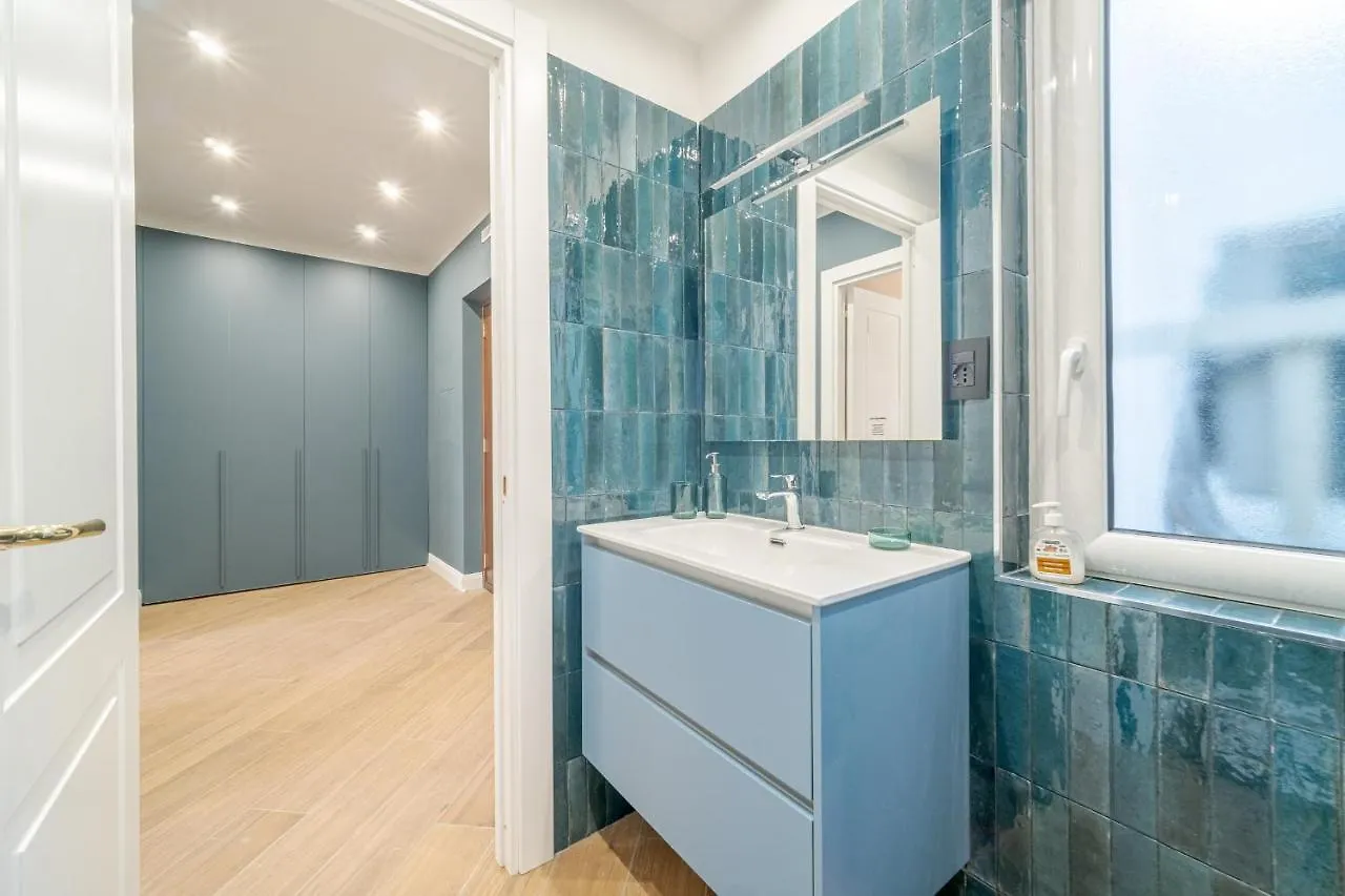 Apartment Santa Maria Delle Vigne Central Flat Genoa